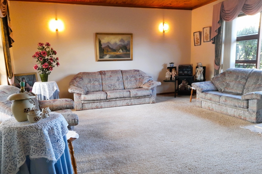 4 Bedroom Property for Sale in Walmer Downs Eastern Cape